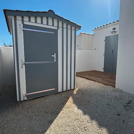 度假居 Maison Neuve Proche De La *