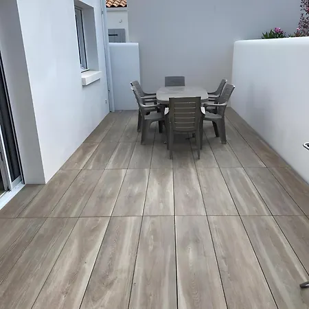 Maison Neuve Proche De La Saint-Denis-dʼOléron